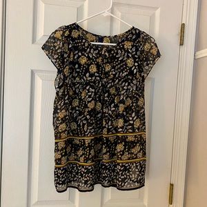 Gap navy short sleeve floral